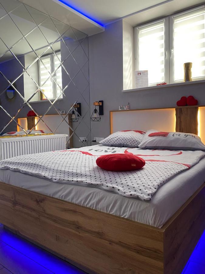 Apartament "Love" Centrum Z Duza Wanna Dla Dwojga Gniezno Eksteriør billede